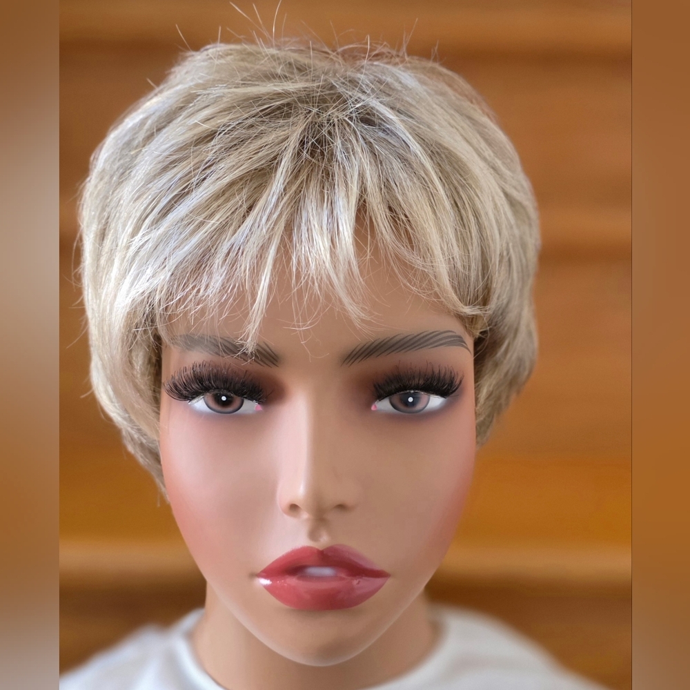 Sheila - A Cute Pixie In Creamy Toffee